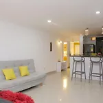 Historic Cartagena 2Br Apt